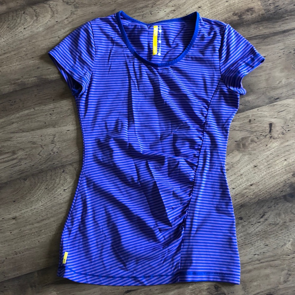 Shirt athletic